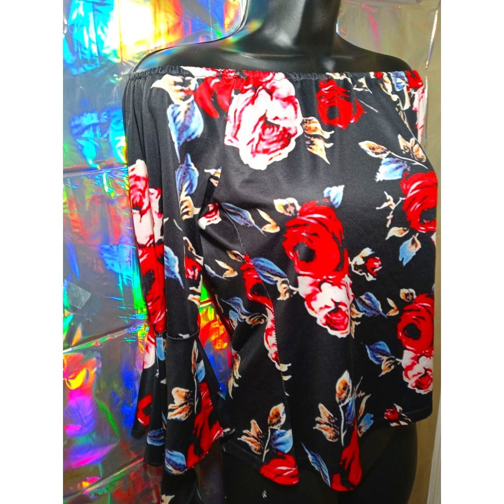 FANCYQUBE BLACK FLORAL OFF SHOULDER TOP SZ XL